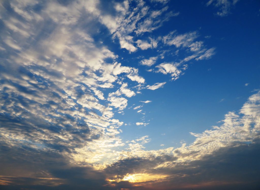 秋の空夕景