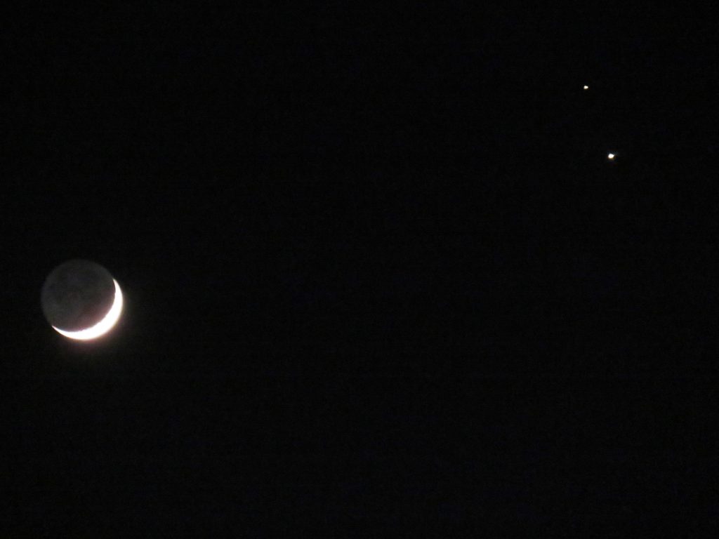 三日月と木星と土星