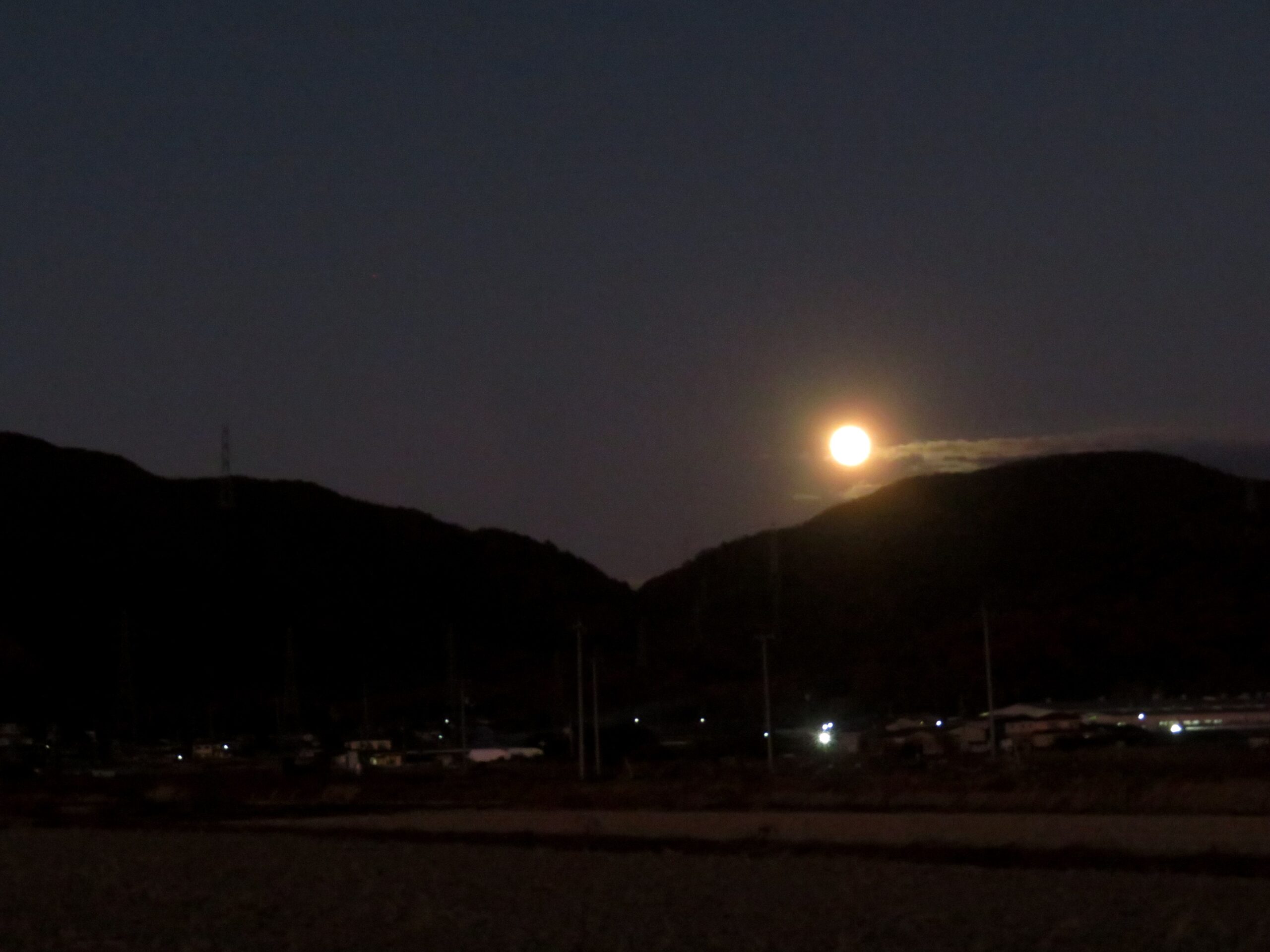 「極端な」満月